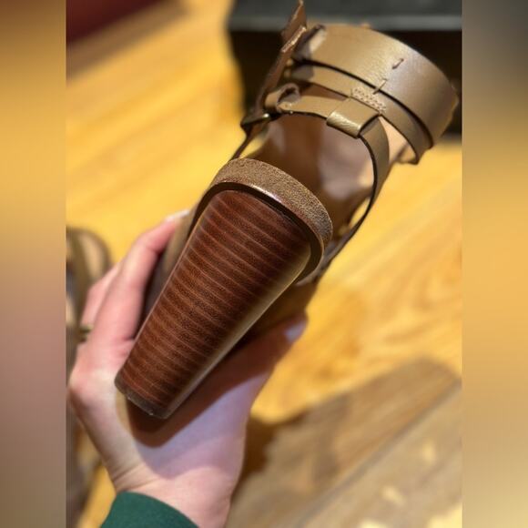 Joe’s Petra heeled peep toe booties. Size 37.5. - Picture 11 of 11